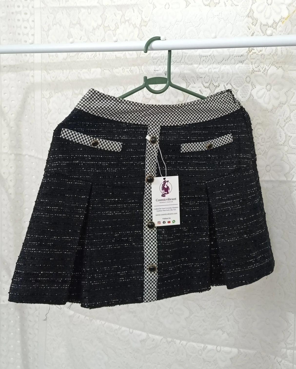 Women’s Black Tweed A-Line Mini Skirt – Contrast Waistband & Button Detail